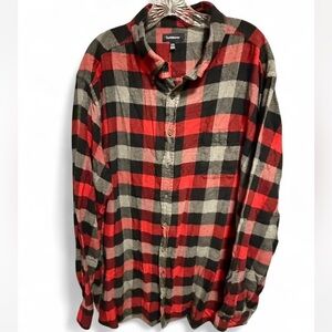 Croft & Barrow Men's Red and Black Plaid Shirt Cabincore